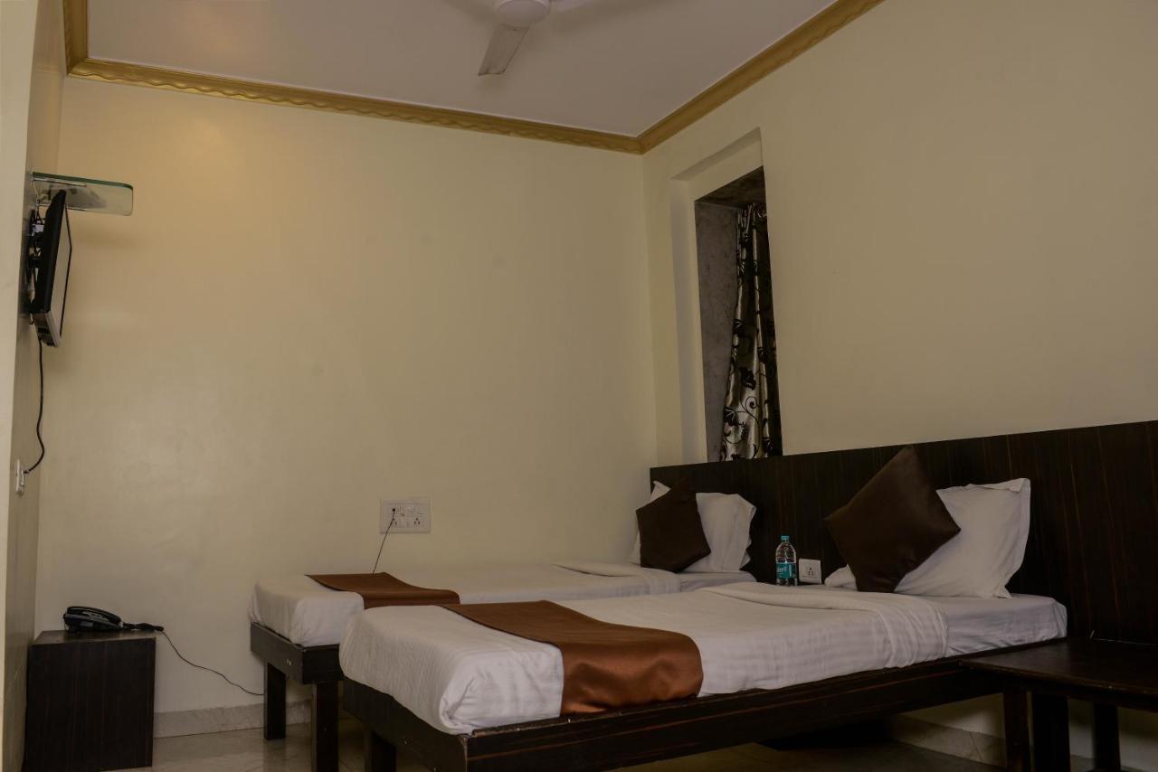 Hotel National Mumbai Eksteriør bilde