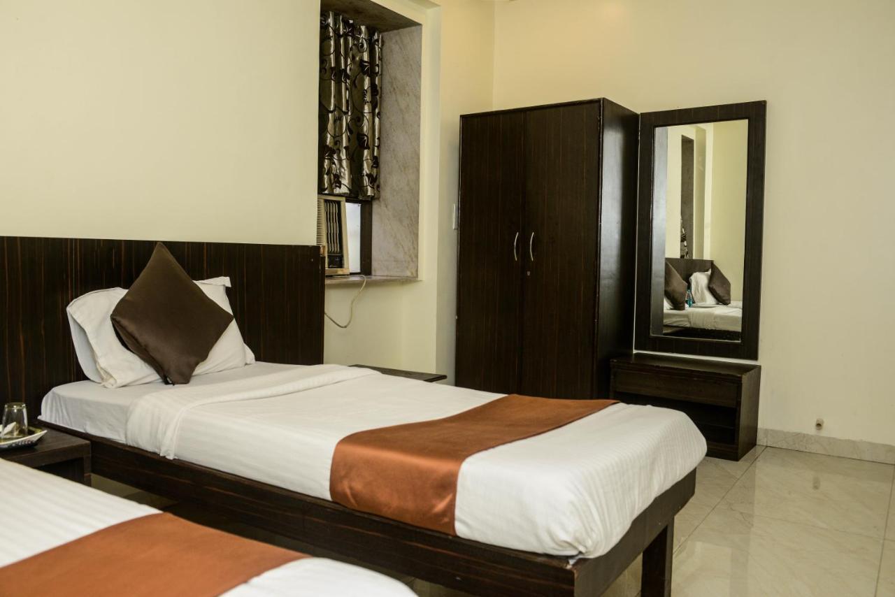 Hotel National Mumbai Eksteriør bilde