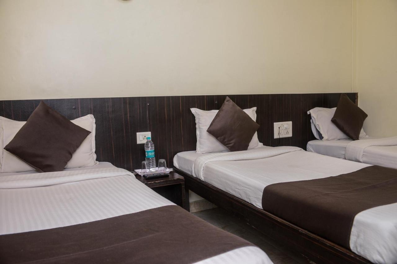 Hotel National Mumbai Eksteriør bilde